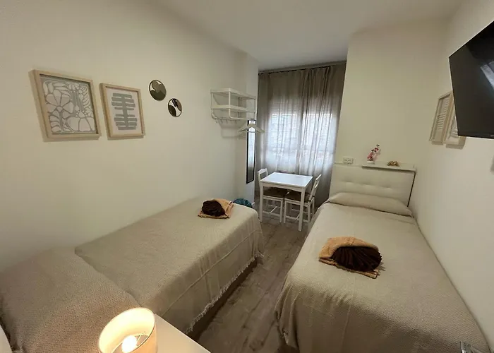 Habitaciones En Embajadores